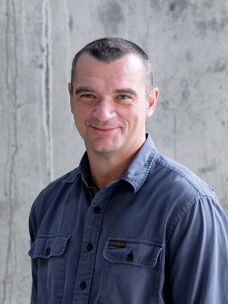 DOMINIC BENNETT